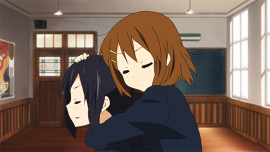 anime hug 20
