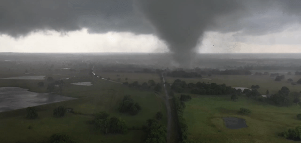 59-huge-field-tornado